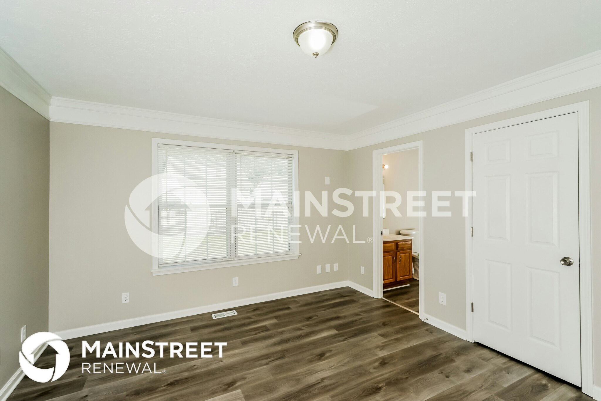 Building Photo - 8906 Greenmoore Dr