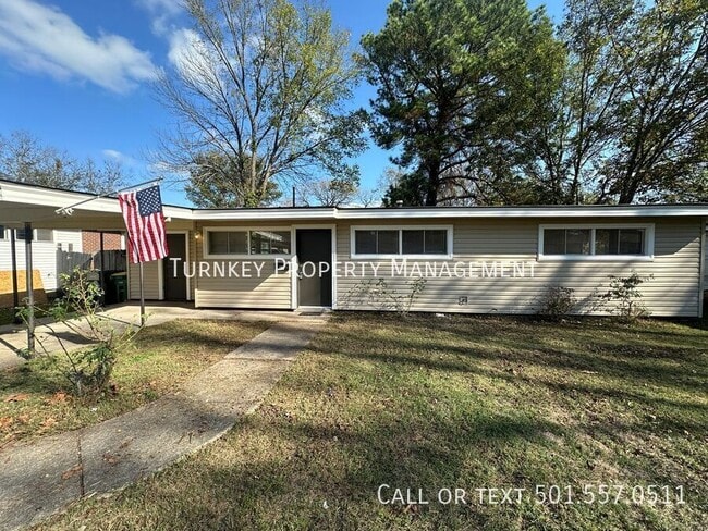 Primary Photo - 27 Ivy Dr
