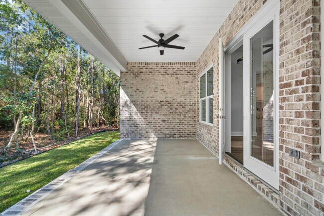 Building Photo - 7179 Freedom Ct
