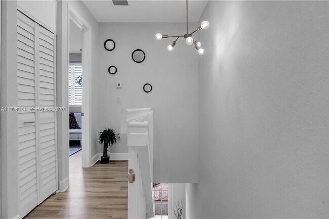 Building Photo - 531 SW 147th Ave