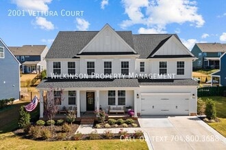 Building Photo - 2001 Vettura Ct