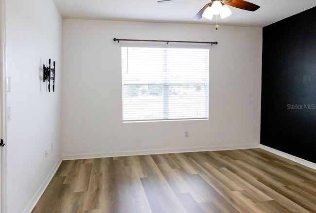 Building Photo - 8089 Pelican Reed Cir