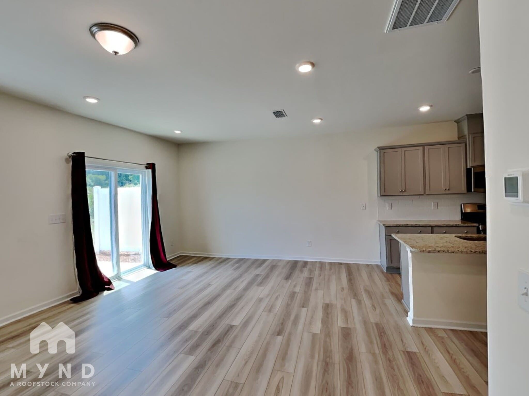 Building Photo - 5213 Maynard Hl Dr