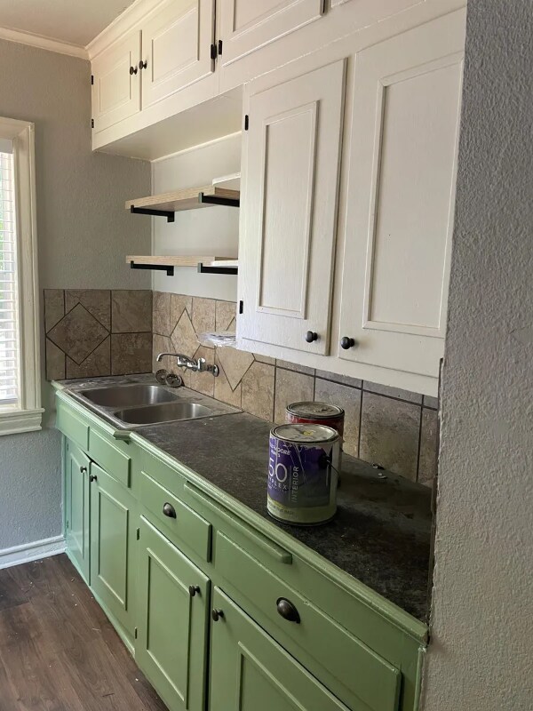 Building Photo - 921 N 32nd St