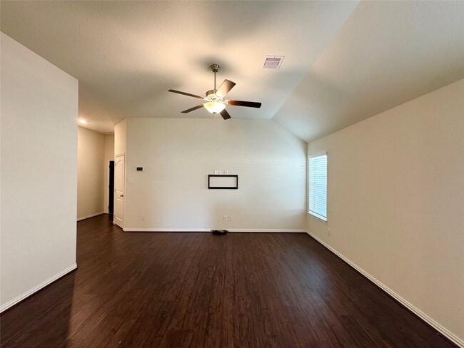 Building Photo - 9026 Beacon Mill Dr