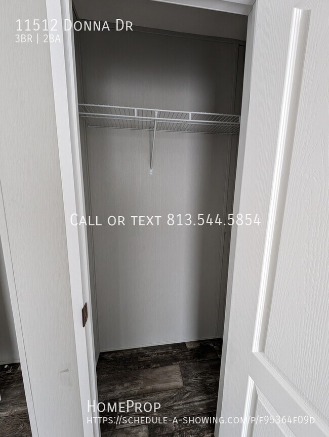 Building Photo - 11512 Donna Dr