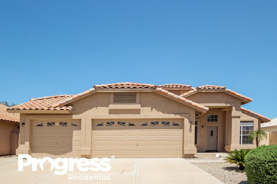 Primary Photo - 9658 W Potter Dr