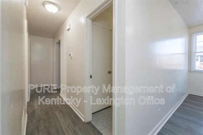 Building Photo - 566 N Martin Luther King Blvd