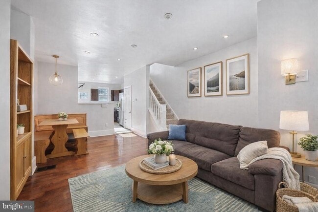 Building Photo - 1525 S Taylor St