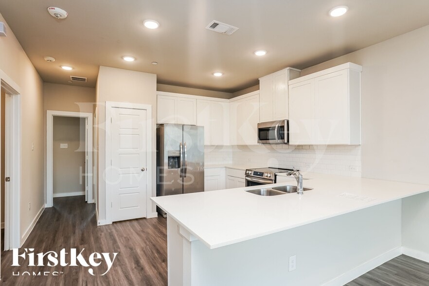 Building Photo - 18616 Whimsic Aly