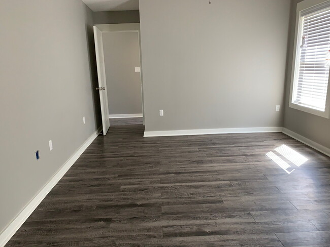 Building Photo - Charming 3-Bedroom Home with 2 Full Baths ...