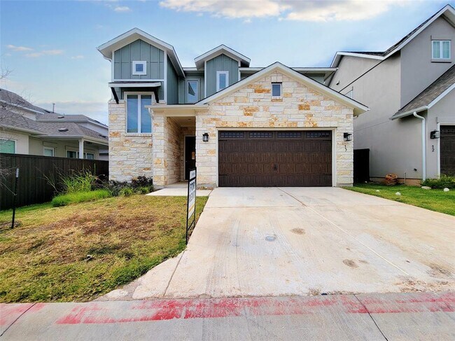 Building Photo - 601 C-Bar Ranch Trl