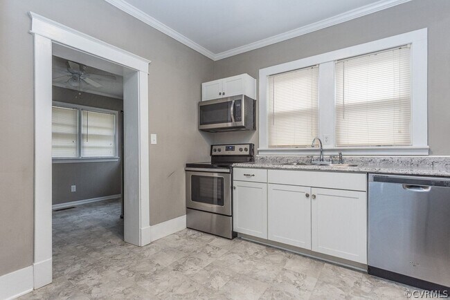 Building Photo - Cozy Home in Hopewell!