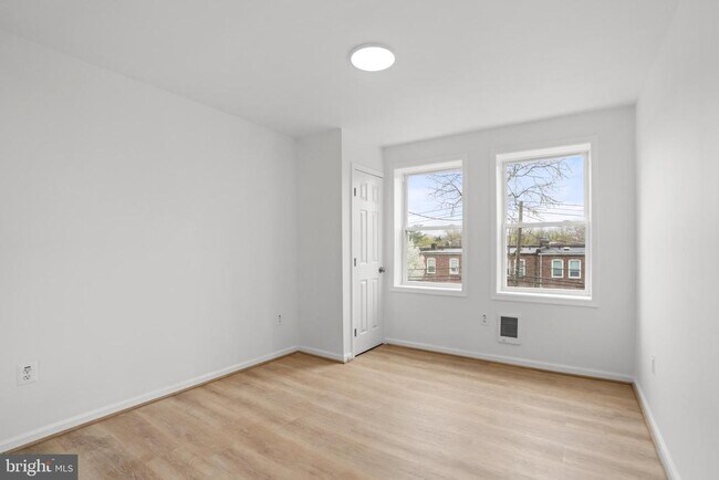 Building Photo - 4905 Brookwood Rd