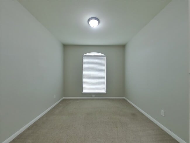 Building Photo - 27005 Wichita Ct