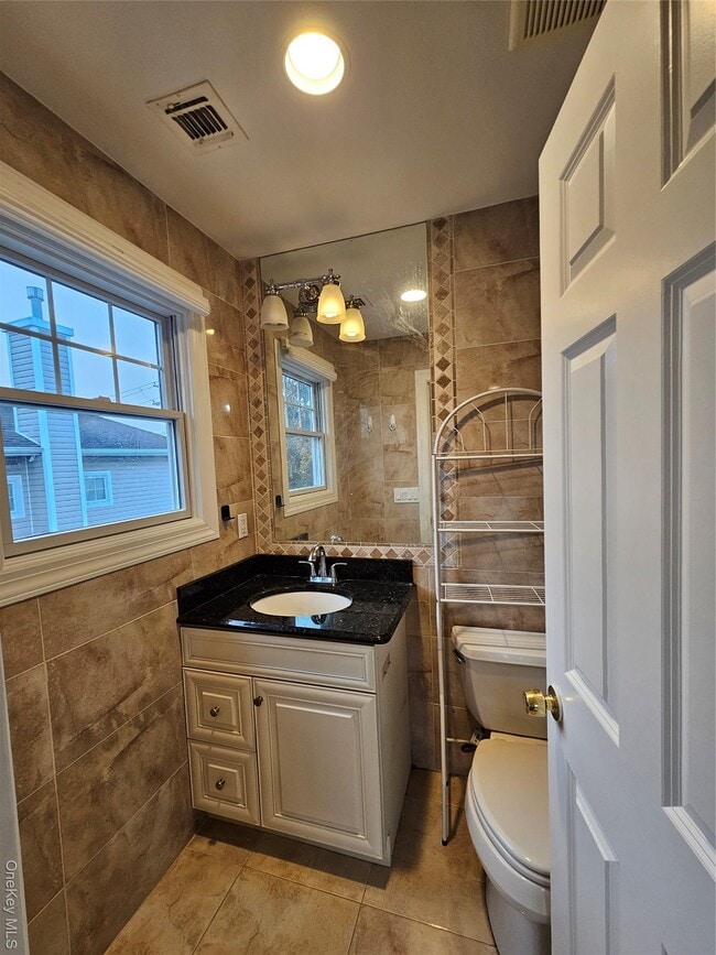 Building Photo - 11A 16th St