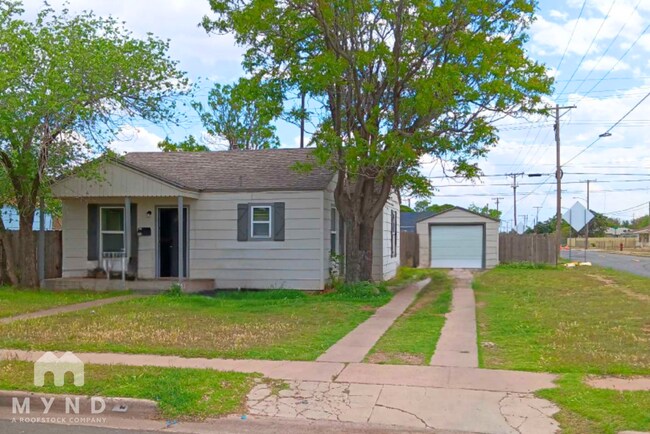 Primary Photo - 2023 35th St