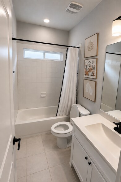 Building Photo - 5936 Mustang Creek Ln