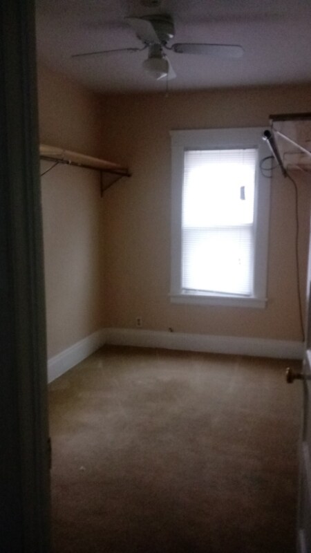 Building Photo - 1013 Nathaniel Rd