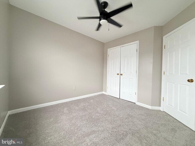 Building Photo - 4805 Cowslip Ct