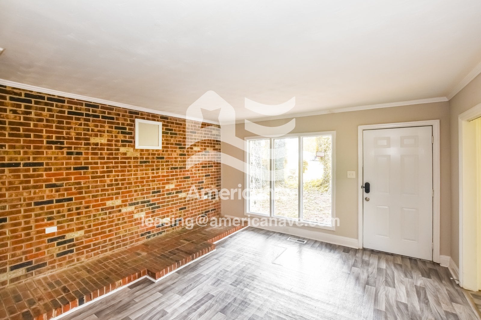 Building Photo - 1810 College St SE