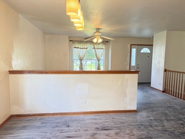 Building Photo - 1709 Clay St