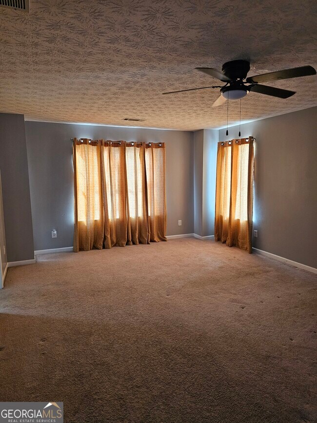 Building Photo - 1529 Sydney Pond Cir NW