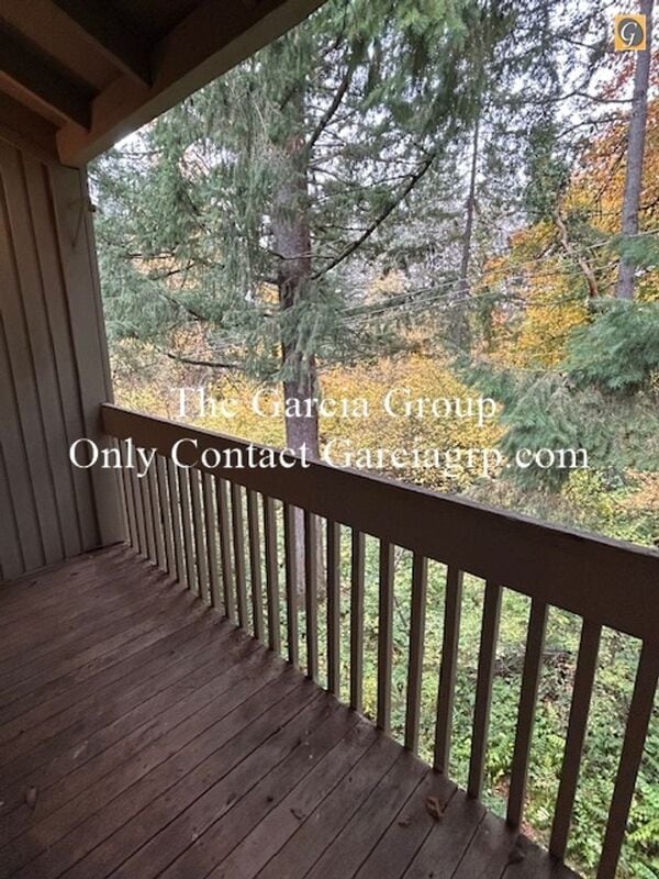 Building Photo - 315 Cervantes Cir