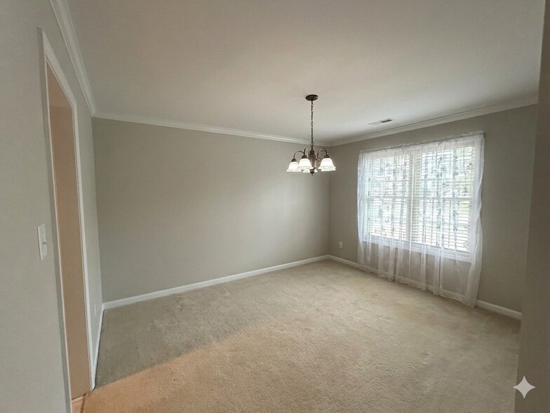 Dining Room - 4019 Windswept Dr