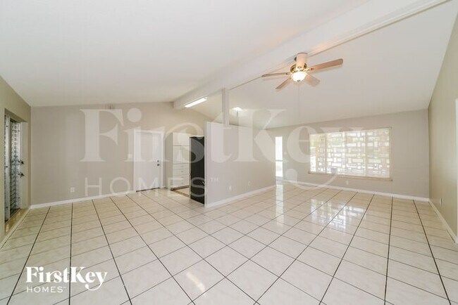 Building Photo - 6007 Dartmouth Dr
