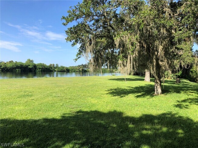 Building Photo - 17651 Cypress Creek Rd