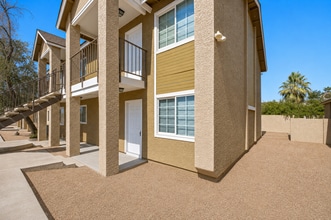 Building Photo - 45 N Phyllis-109