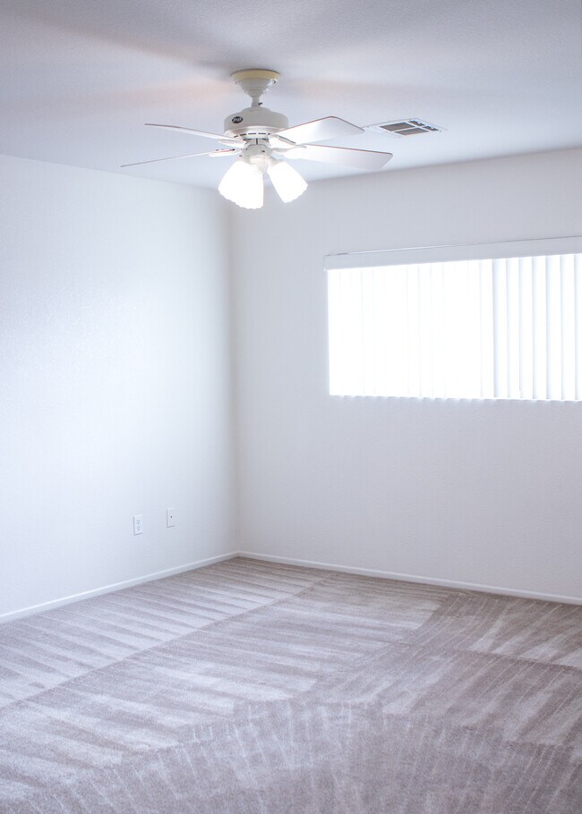 Building Photo - 1953 Marie Ave