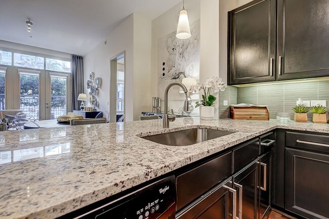 Building Photo - 2801 Waterwall Dr