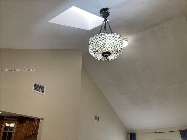 Building Photo - 10421 Mahogany Key Cir