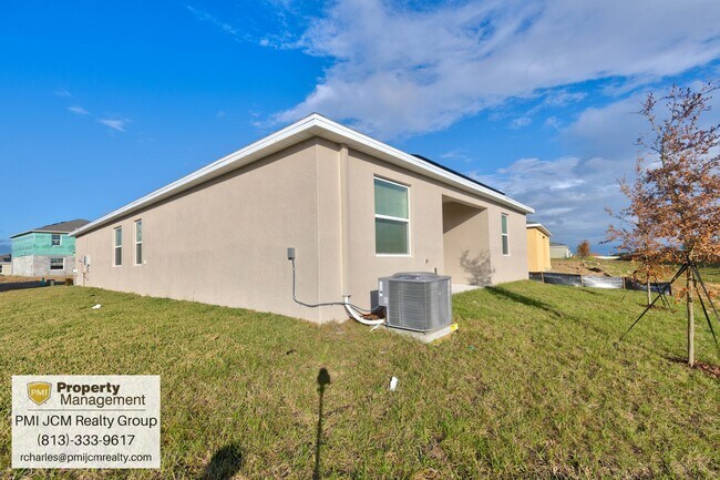 Building Photo - 1259 Lassen St