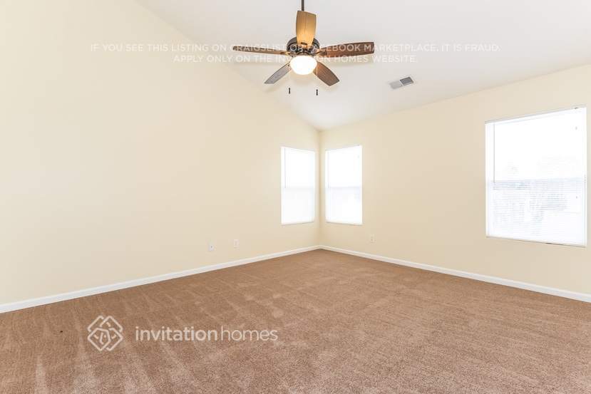 Building Photo - 14712 Castletown House Dr
