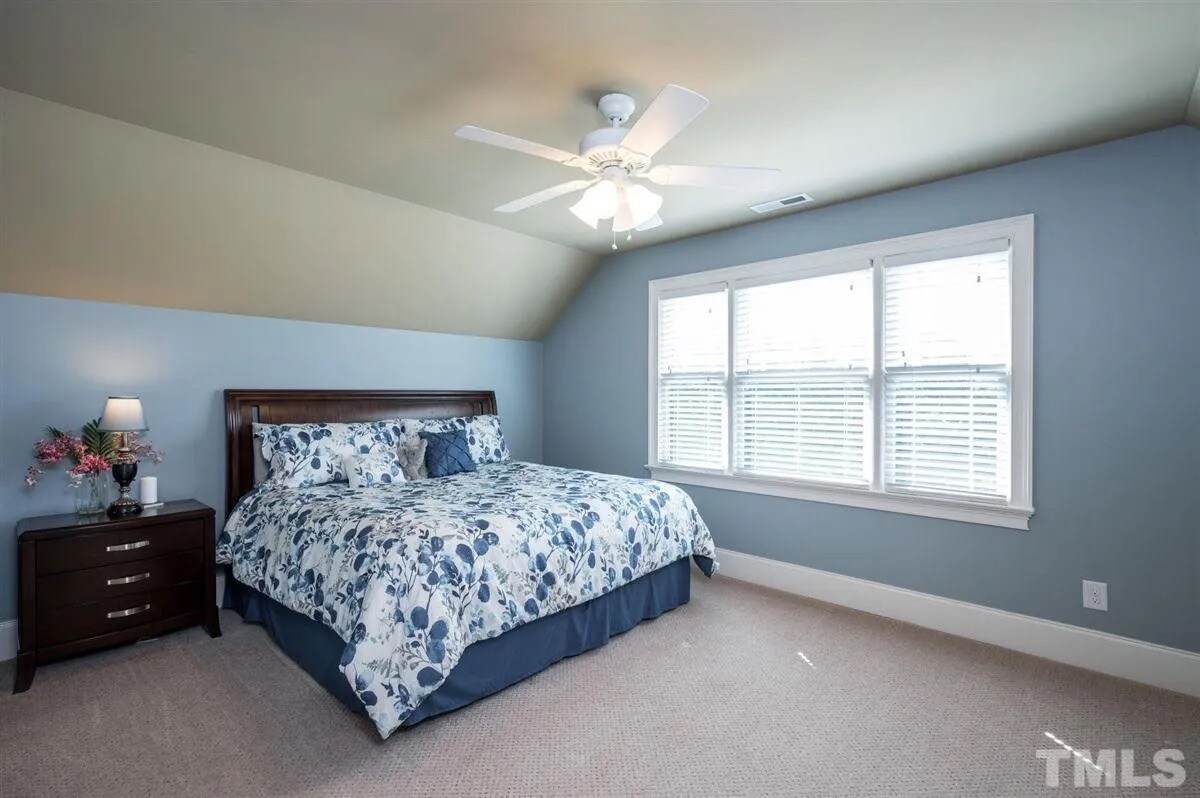 Building Photo - Room in House on Raven Wood Dr