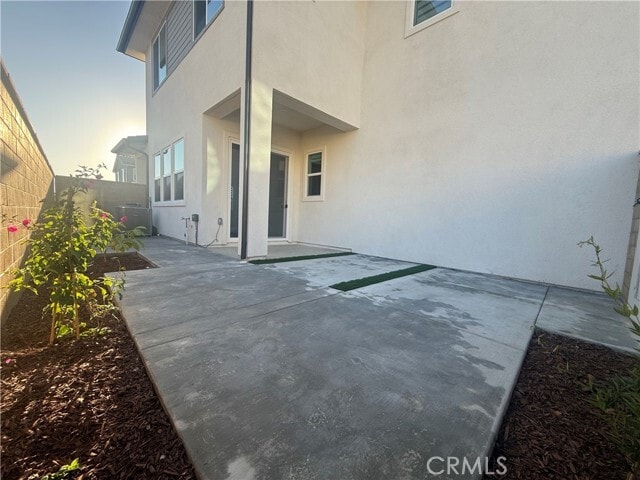 Building Photo - 301 Shoveler