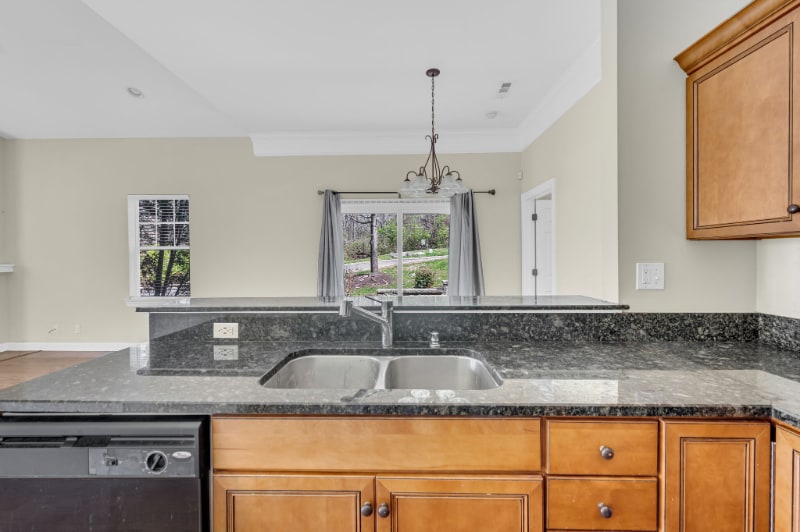 Building Photo - 810 Bracken Trail
