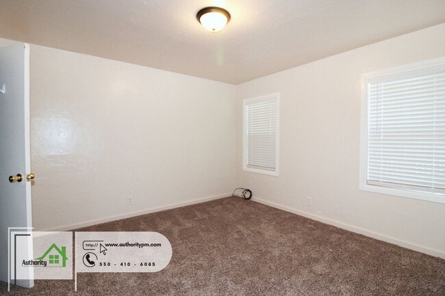 Building Photo - 3010 Church St