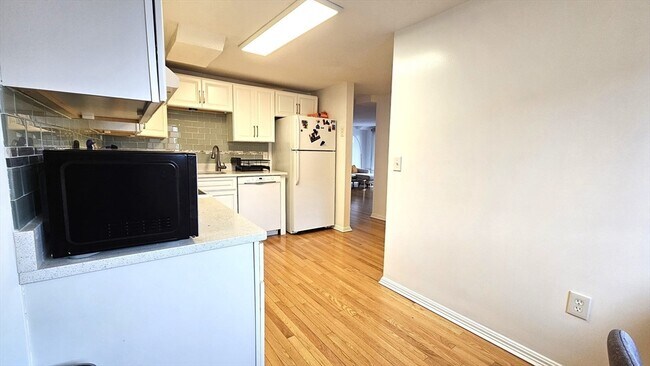 Building Photo - 30 Revere Beach Pkwy