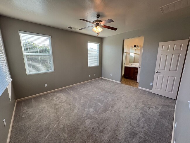 Building Photo - 3 Bedroom Home in the Avalon gated community coming soon!