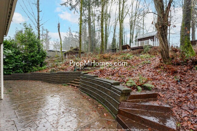 Building Photo - 2570 Oregon City Blvd
