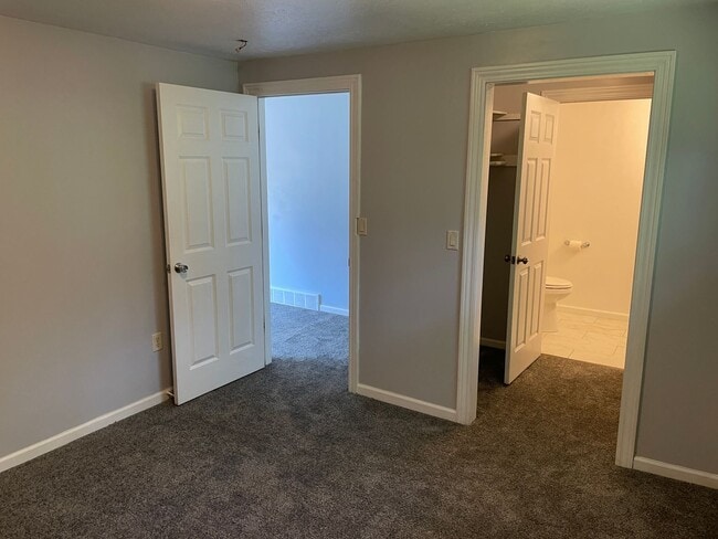 Building Photo - Charming 3-Bedroom Ranch Home in Comstock Park