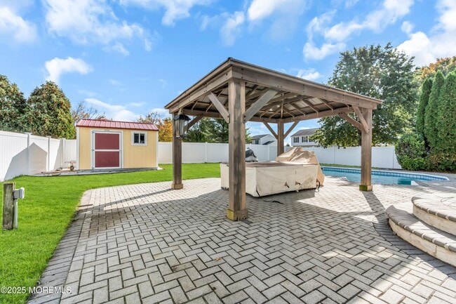 Building Photo - 922 Quincy Dr