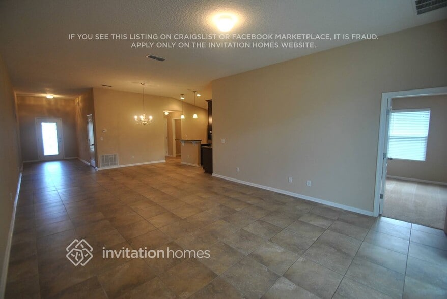 Building Photo - 626 Sweet Orange Terrace