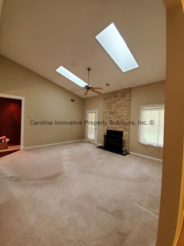 Building Photo - 5409 Leaford Ct