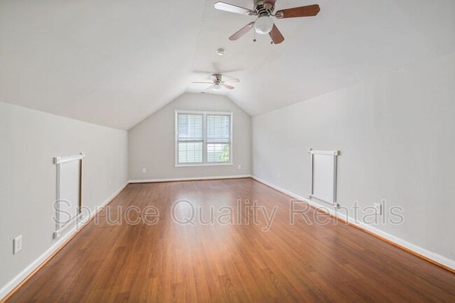 Building Photo - 1305 Goldspot Ct
