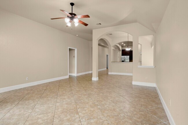 Building Photo - 110 Logan Pass Ct